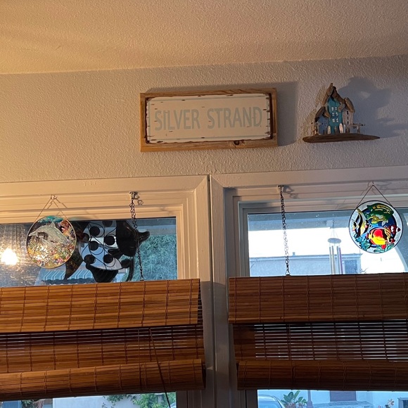 I need another - Picture 1 of 2